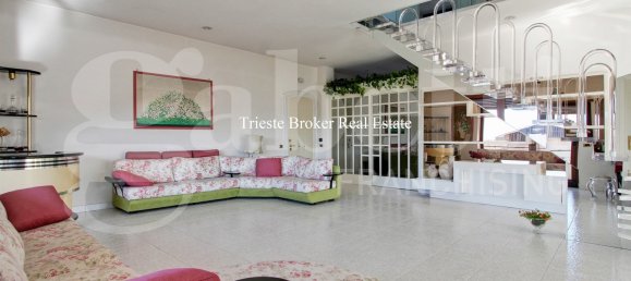 3 Schlafzimmer Penthouse in Rome, Italy, Nr. 110081 8