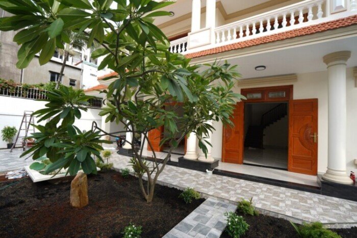 4 dormitorios сasa en alquiler en Thu Duc, Ho Chi Minh, Vietnam № 75309