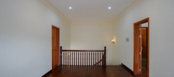 4 dormitorios сasa en alquiler en Thu Duc, Ho Chi Minh, Vietnam № 75309 7