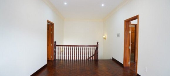4 dormitorios сasa en alquiler en Thu Duc, Ho Chi Minh, Vietnam № 75309 10