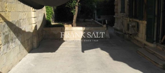 500m² Office in Ta' Xbiex, Malta No. 11759 15