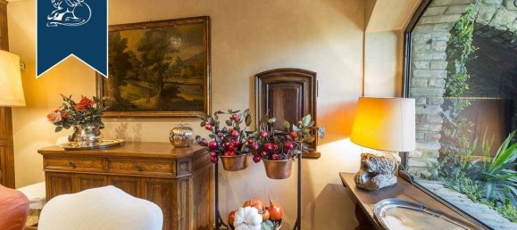 4 bedrooms Castles in Gorle, Italy No. 69462 32