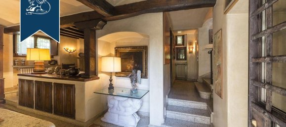 4 bedrooms Castles in Gorle, Italy No. 69462 33