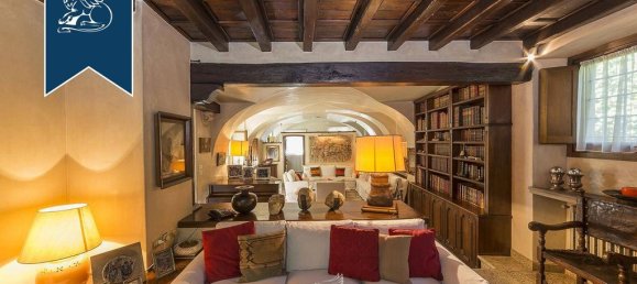 4 bedrooms Castles in Gorle, Italy No. 69462 36
