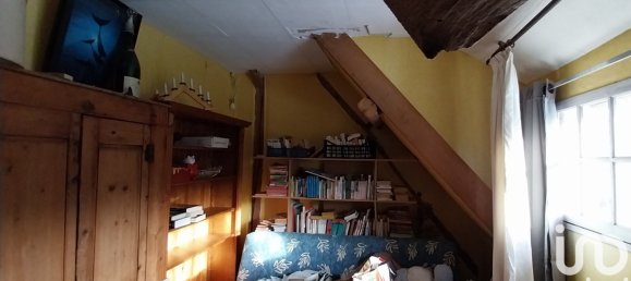 Casa de 5 dormitorios en Chassant, France No. 50337 11