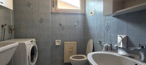 2 bedrooms Apartment in Novellara, Italy No. 374751 6
