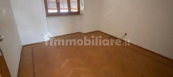 Casa de 6 dormitorios en Caprie, Italy No. 161104 15