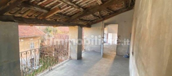 Casa de 6 dormitorios en Caprie, Italy No. 161104 8