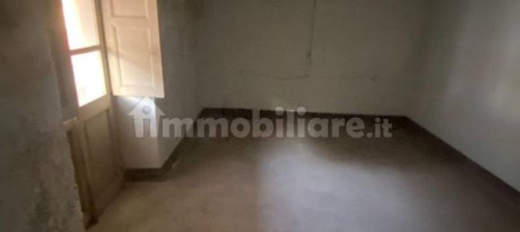 Casa de 6 dormitorios en Caprie, Italy No. 161104 10