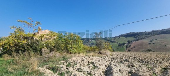 6 rooms House in Lapedona, Italy No. 74975 26