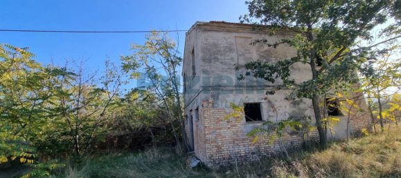 6 rooms House in Lapedona, Italy No. 74975 20