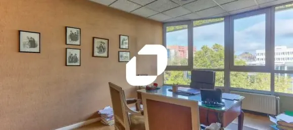 Escritório em Evry, France 320 m² N.º 302375 4