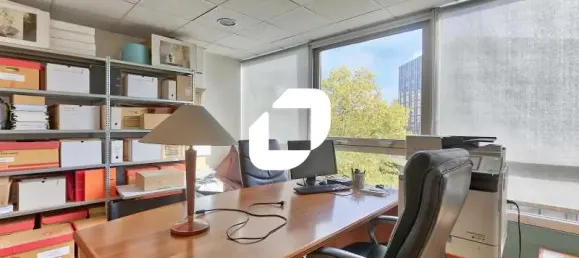 Escritório em Evry, France 320 m² N.º 302375 8