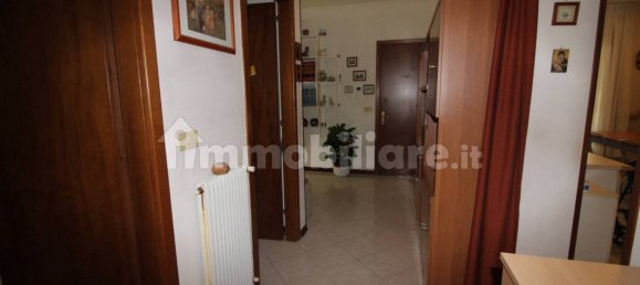 Квартира с 2 спальнями в Удине, Италия № 211417 8