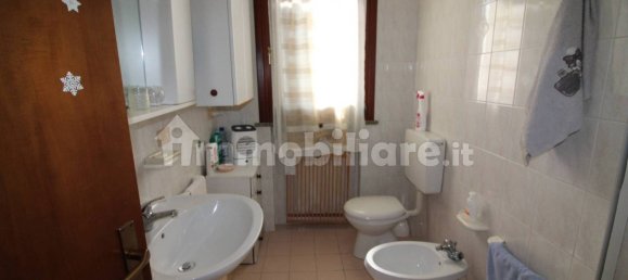 Квартира с 2 спальнями в Удине, Италия № 211417 10