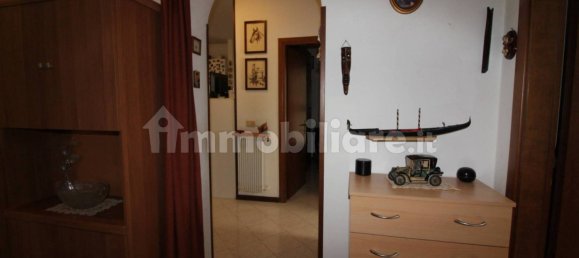 Квартира с 2 спальнями в Удине, Италия № 211417 9