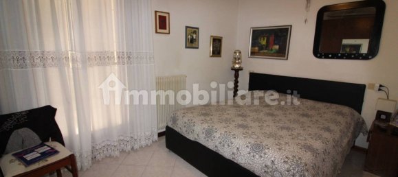 Квартира с 2 спальнями в Удине, Италия № 211417 11