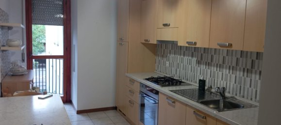 3 bedrooms Apartment in Bergamo, Italy No. 316108 5