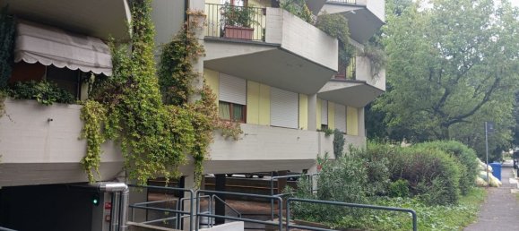 3 bedrooms Apartment in Bergamo, Italy No. 316108 4