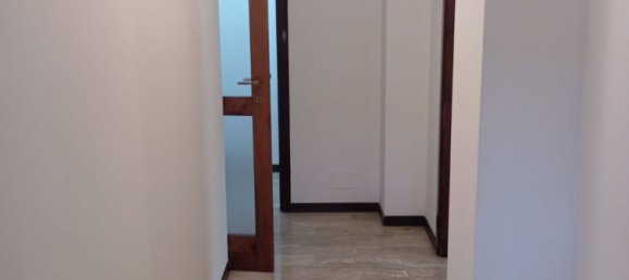 3 bedrooms Apartment in Bergamo, Italy No. 316108 13