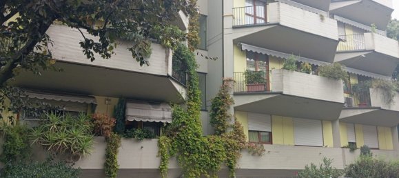 3 bedrooms Apartment in Bergamo, Italy No. 316108 2