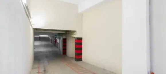 Garage in Madrid, Spain 33m², Nr. 176804 5