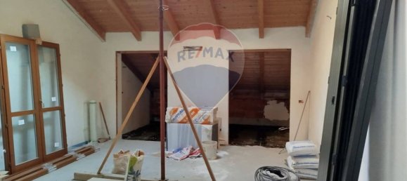 1 غرف نوم بانتهاوس في Senago, Italy رقم 75127 16