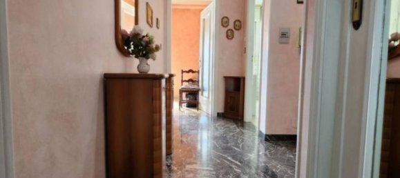2 Schlafzimmer Wohnung in Turin, Italy, Nr. 297174 7