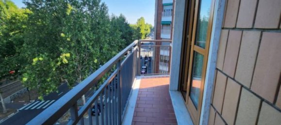 2 Schlafzimmer Wohnung in Turin, Italy, Nr. 297174 16