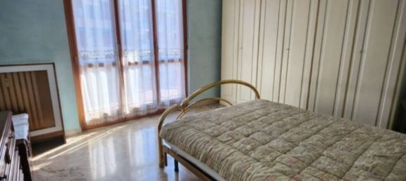 2 Schlafzimmer Wohnung in Turin, Italy, Nr. 297174 21