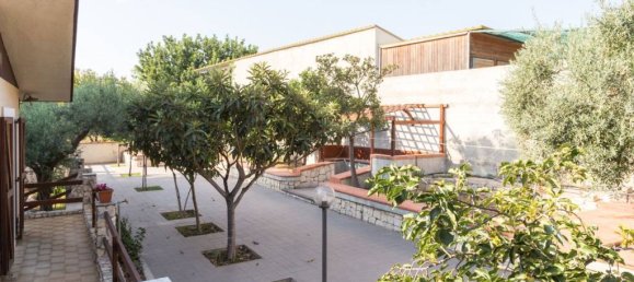 7-Zimmer Villa in Chiaramonte Gulfi, Italy, Nr. 221475 10