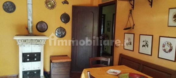 5 rooms Villa in Sarzana, Italy No. 102371 4