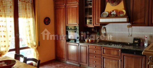 5 rooms Villa in Sarzana, Italy No. 102371 3