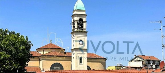 1 bedroom Apartment in Milan, Italy No. 363515 2