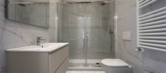 1 bedroom Apartment in Milan, Italy No. 363515 16