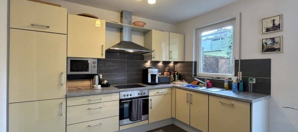 Квартира с 2 спальнями в Санкт-Вендель, Германия № 228802 2