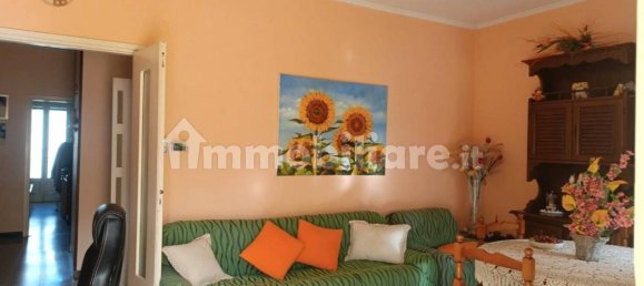 2 bedrooms Apartment in Barga, Italy No. 49182 5