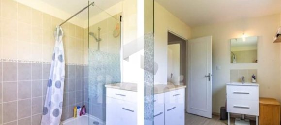 5 Schlafzimmer Haus in Romorantin-Lanthenay, France, Nr. 275787 4