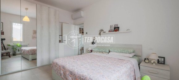 1 bedroom Apartment in Bologna, Italy No. 301399 19