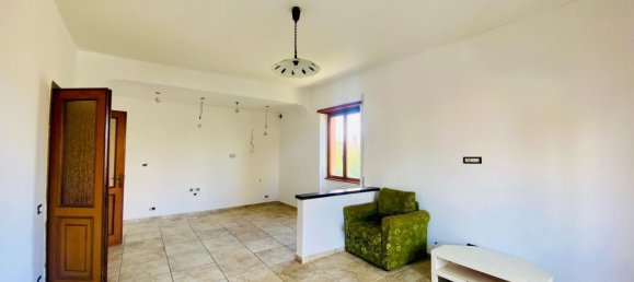 4 rooms Apartment in Rome, Italy No. 113220 4