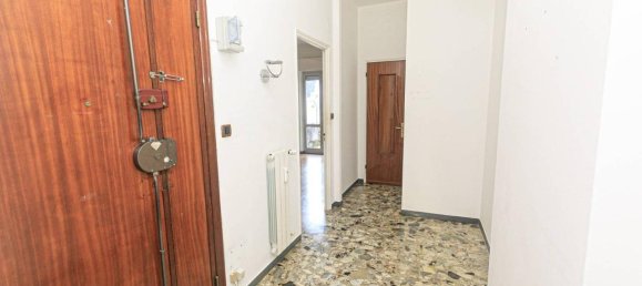 4غرفة شقة في Genoa, Italy رقم 151476 7