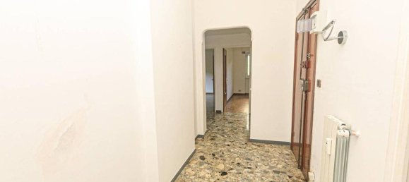 4غرفة شقة في Genoa, Italy رقم 151476 8