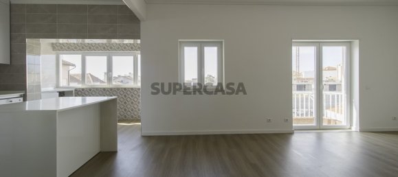 3 Schlafzimmer Wohnung in Aveiro, Portugal, Nr. 158150 2
