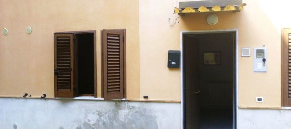 Apartamento T3 em Montecorvino Rovella, Italy N.º 328895 4