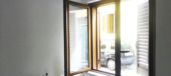 Apartamento T3 em Montecorvino Rovella, Italy N.º 328895 18