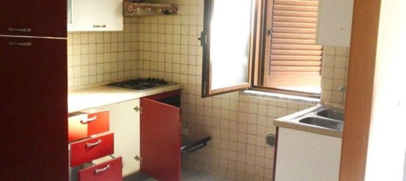 Apartamento T3 em Montecorvino Rovella, Italy N.º 328895 8