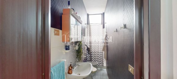 Studio in Turin, Italy No. 205998 3