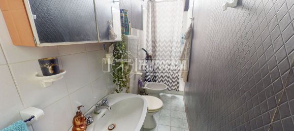 Studio in Turin, Italy No. 205998 8