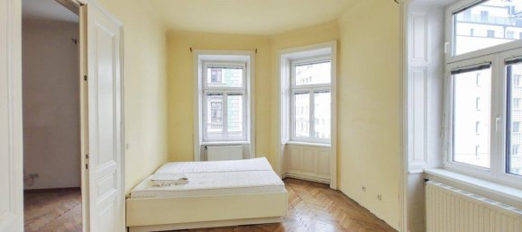 3 rooms Apartment in Alsergrund, Austria No. 144499 4