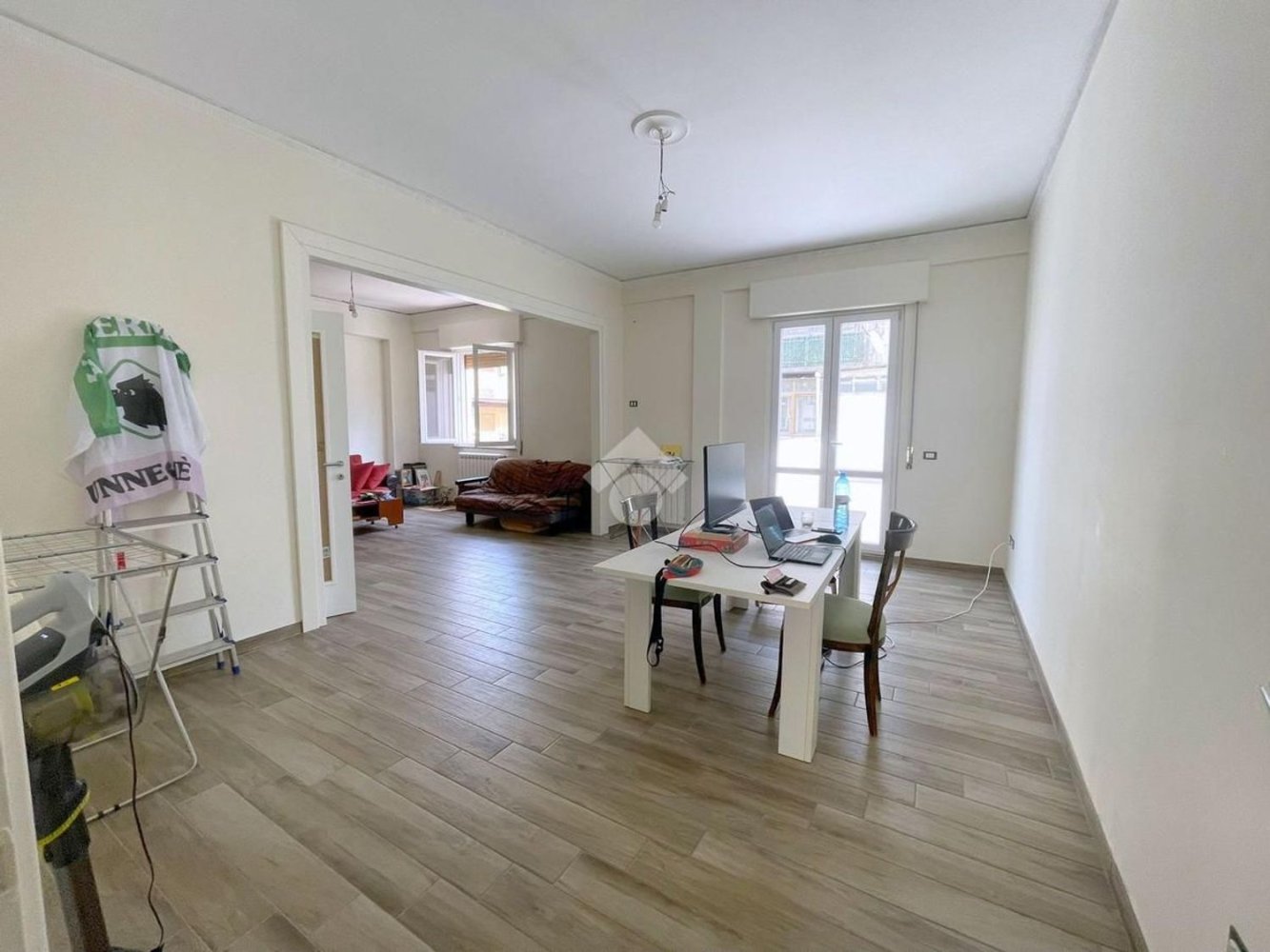 Apartamento T6 em Palermo, Italy N.º 336271